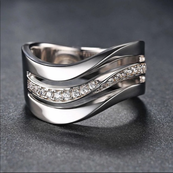 Jewelry - New 925 Silver Three Layers of Wave Diamond Ring